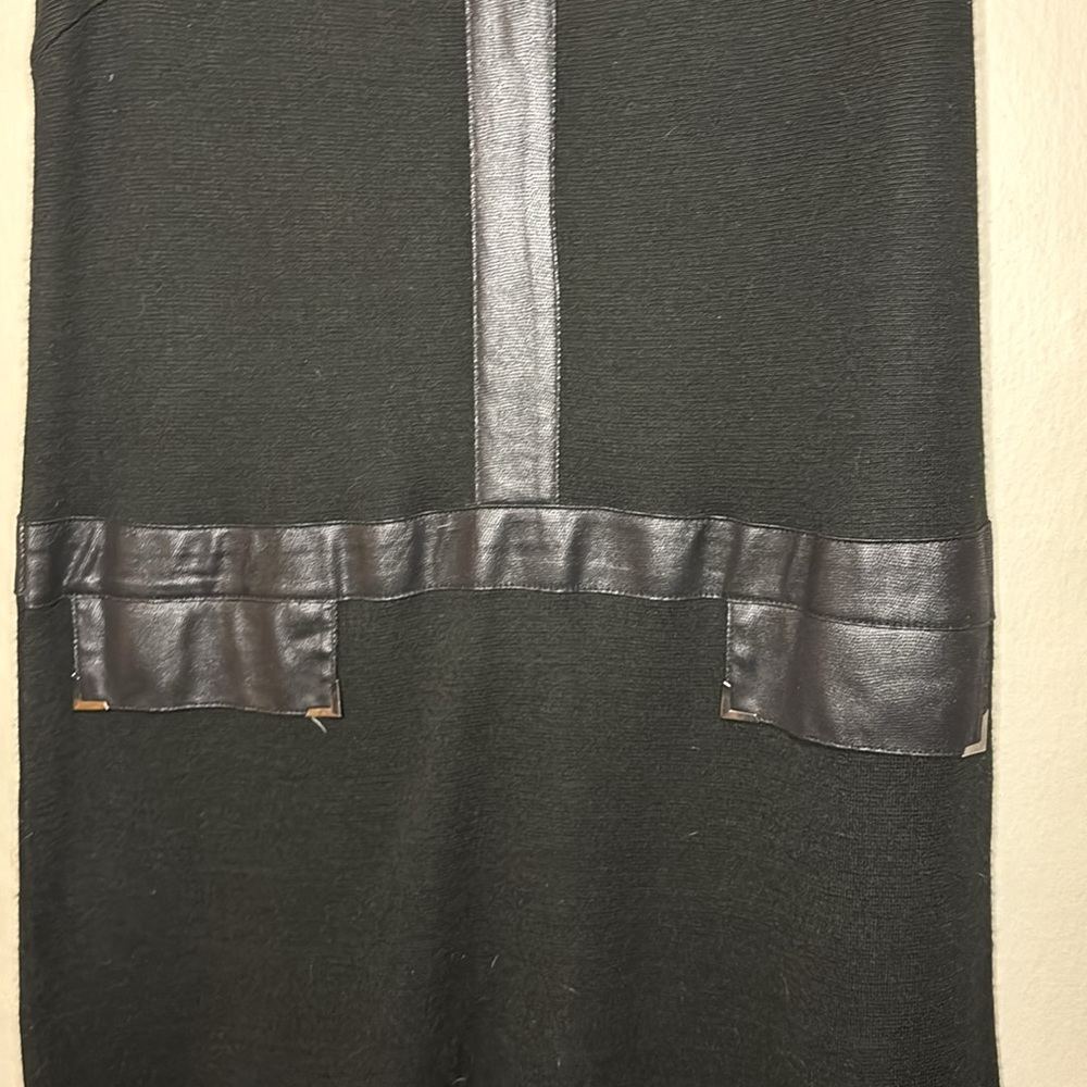 Tahari PL Dress - Picture 3 of 5